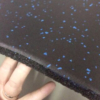 1654776906 re tappetino per palestra blu